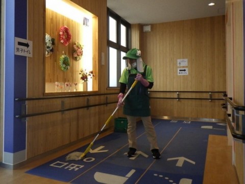 床の清掃(仙台東)